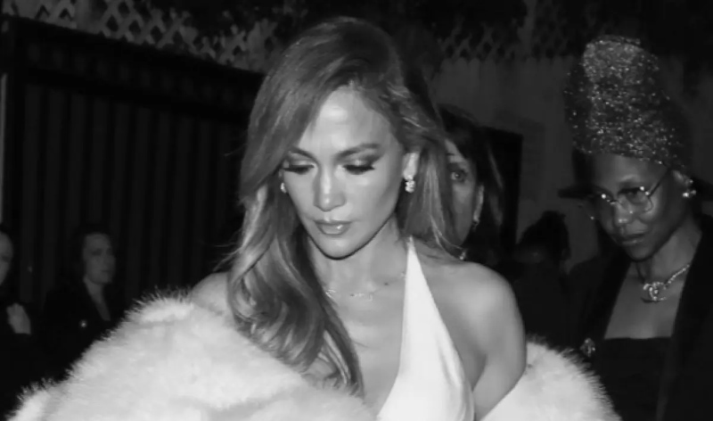 Cada foto publicada por Jennifer López es demandada por $150.000
