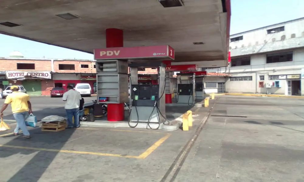 Estaciones de gasolina se declaran en quiebra y exigen a Pdvsa pagar deuda