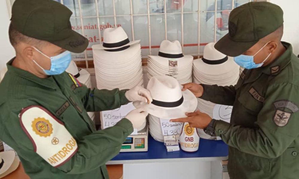 FANB incauta más de 500 sombreros con cocaína en Amazonas