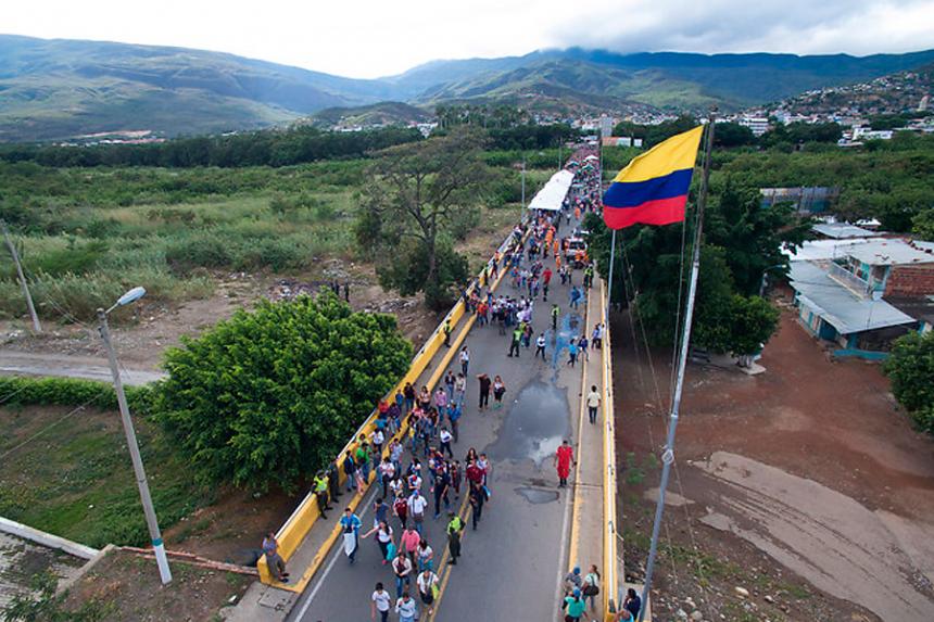 Empresarios de Venezuela y Colombia preparan camino para reapertura comercial