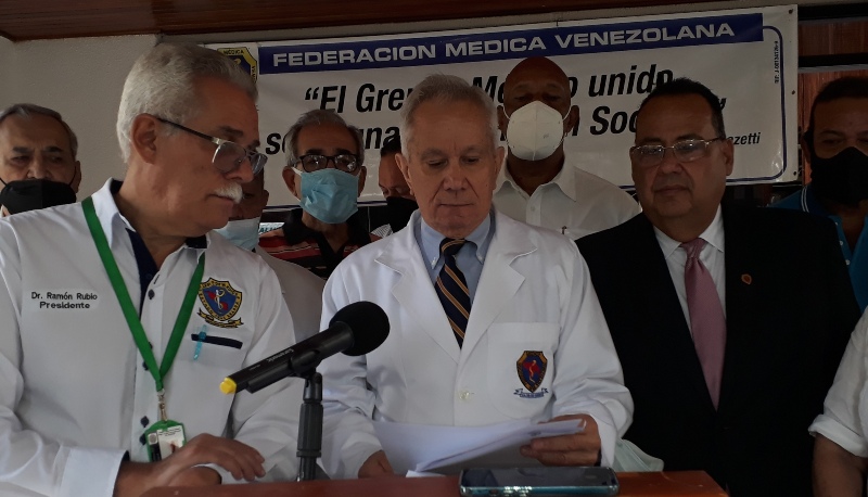 Médicos solicitan al MP y a la Defensoría rescatar el derecho a la salud