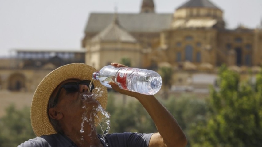 ITALIA: Ola de calor deja máximas de 42 grados en plena sequía
