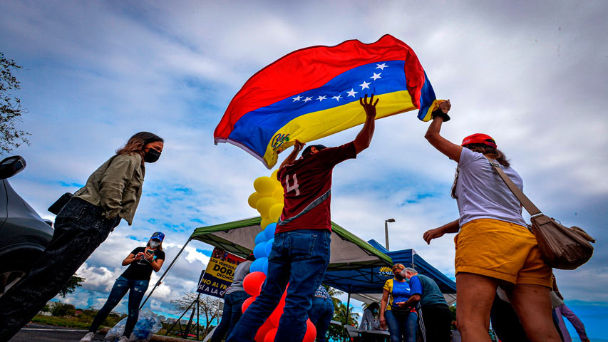 Venezolanos en Colombia: Migración aumentó a 34 % en lo que va de 2022