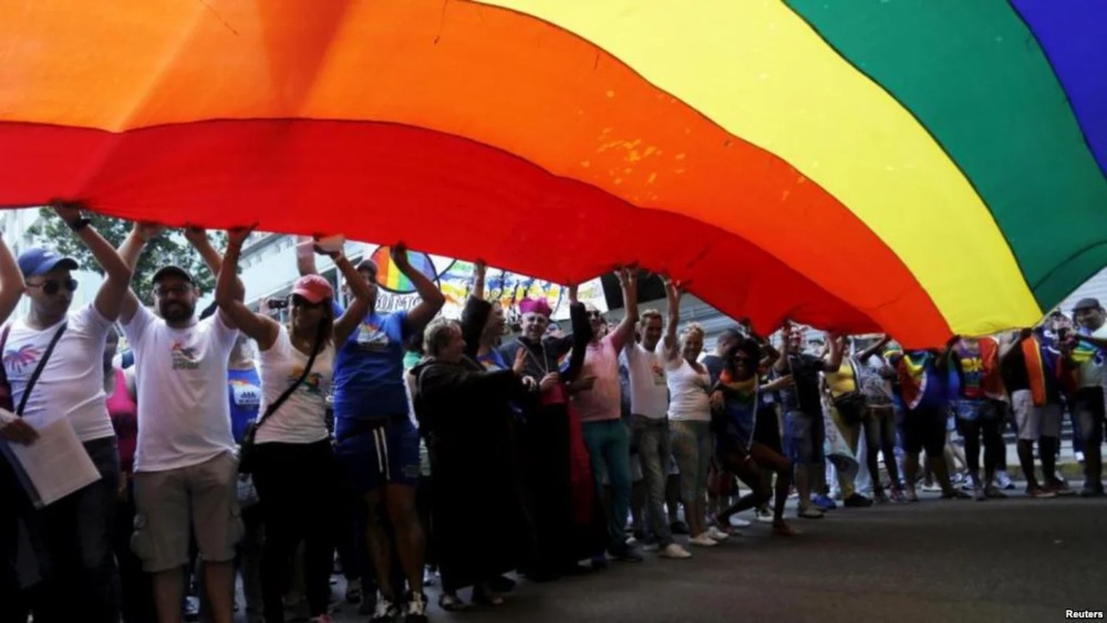 Cuba someterá a referendum aprobación del matrimonio igualitario