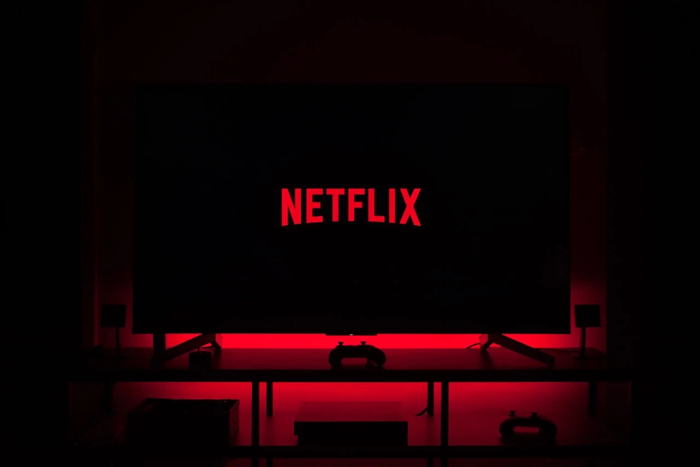 Por qué Netflix perdió un millón de suscriptores en los últimos tres meses
