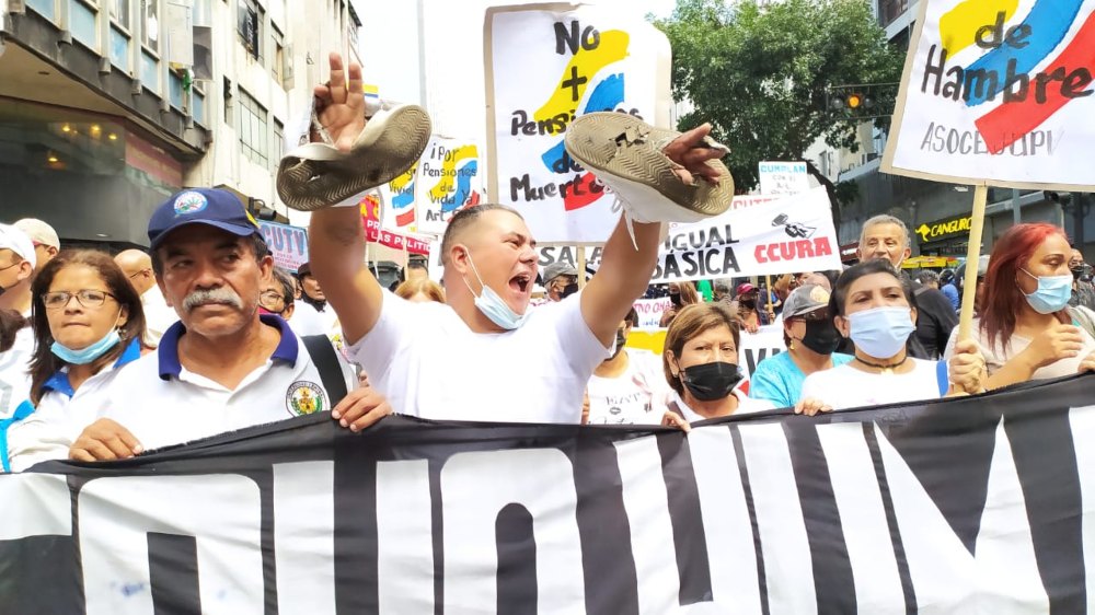 "Con sueldos hambre": Trabajadores marcharon en Caracas por mejoras salariales +VIDEO