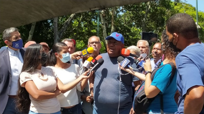 Trabajadores y sindicatos de Caracas salieron nuevamente a las calles a exigir al gobierno de Nicolás Maduro; el pago completo se los bonos, entre ellos el vacacional, el cual no ha sido cancelado por completo.