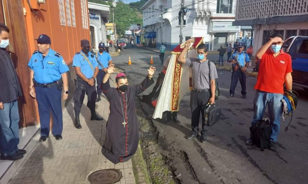 Cuatro sacerdotes culpables de conspirar contra el Estado de Nicaragua