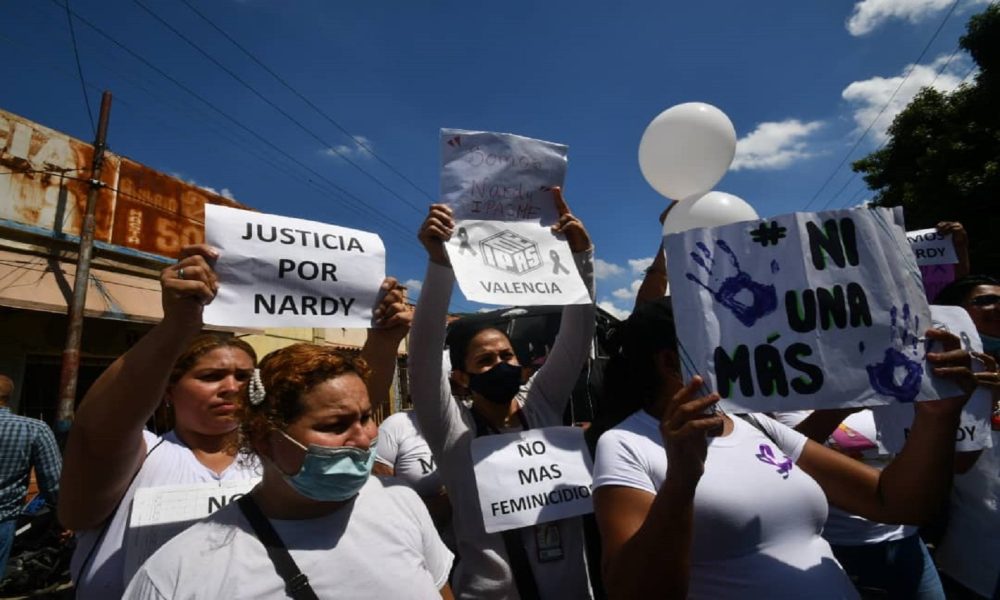 Carabobo: piden justicia tras asesinato de doctora Nardy Mora