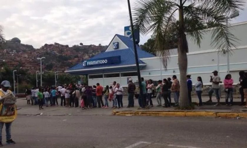 Fueron por compras en Farmatodo y salieron robados por un niño con una pistola