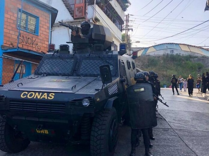 Seis abatidos y 22 detenidos tras operativo policial en Petare