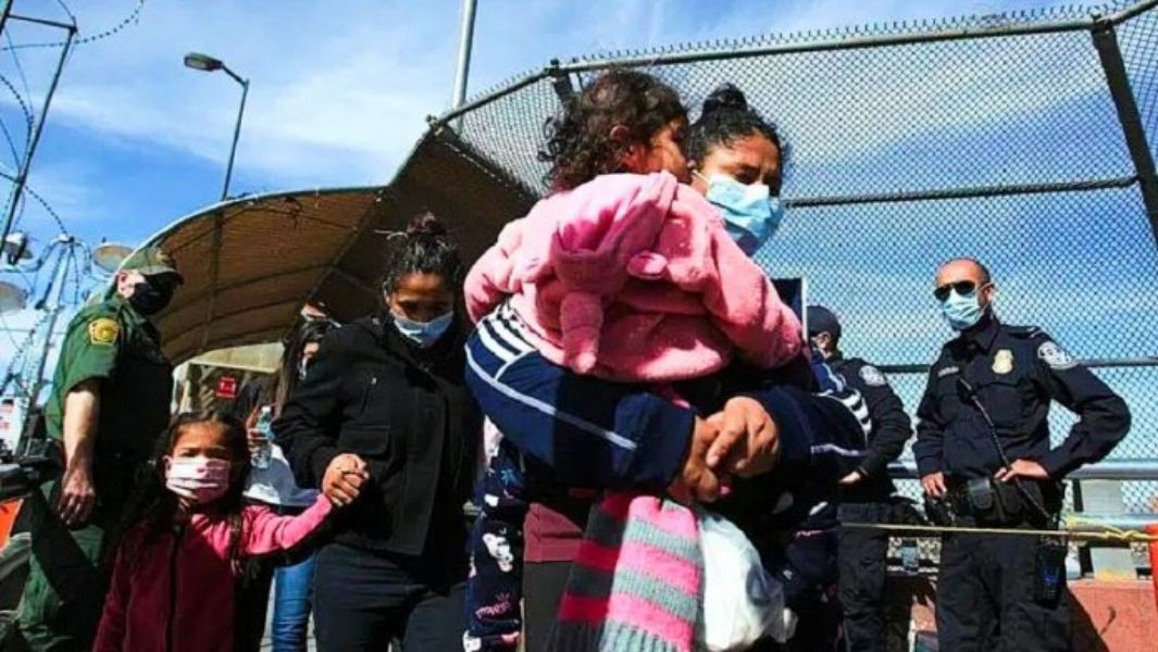 Panamá desmiente cierre de frontera con Costa Rica para migrantes venezolanos