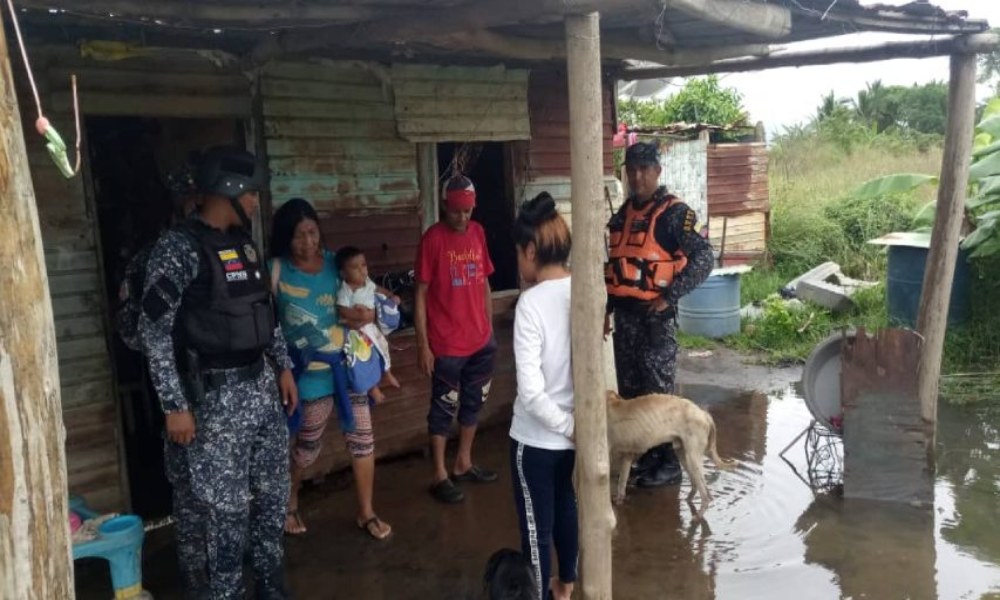 Zulia: mar de leva dejó118 afectados y 24 viviendas colapsadas