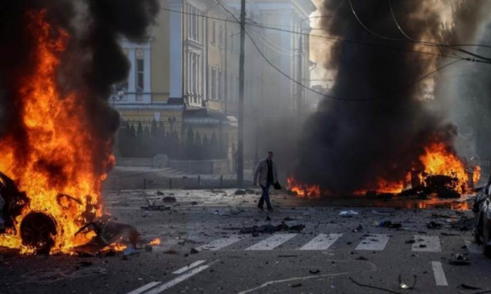 Al menos 10 muertos y 60 heridos por bombardeos rusos en Ucrania