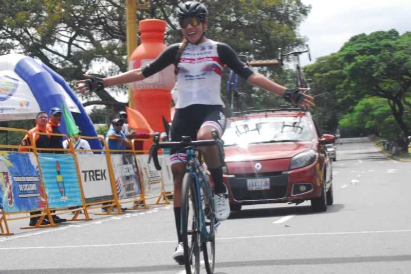 Wilmarys Moreno se adjudicó primera etapa de la Vuelta a Venezuela Femenina
