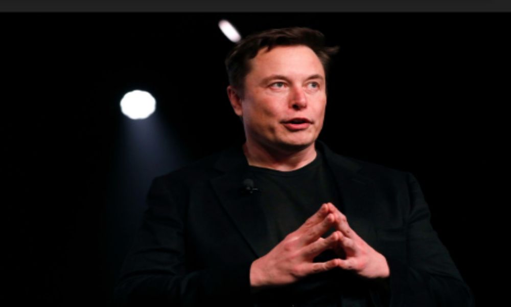 Directivos abandonan Twitter mientras Musk pide poner fin al teletrabajo