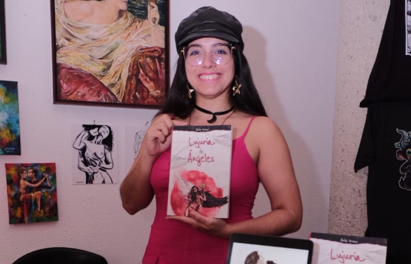Gaby Orozco presenta su libro “Lujuria de Ángeles”