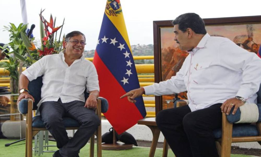 Embajador colombiano dice que no está en la agenda una visita de Maduro a su país