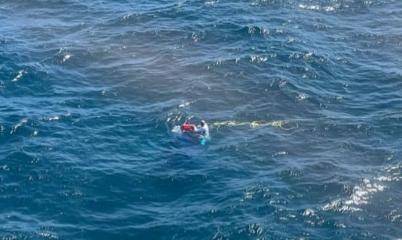 Dos venezolanos rescatados tras naufragio en costas de Aruba