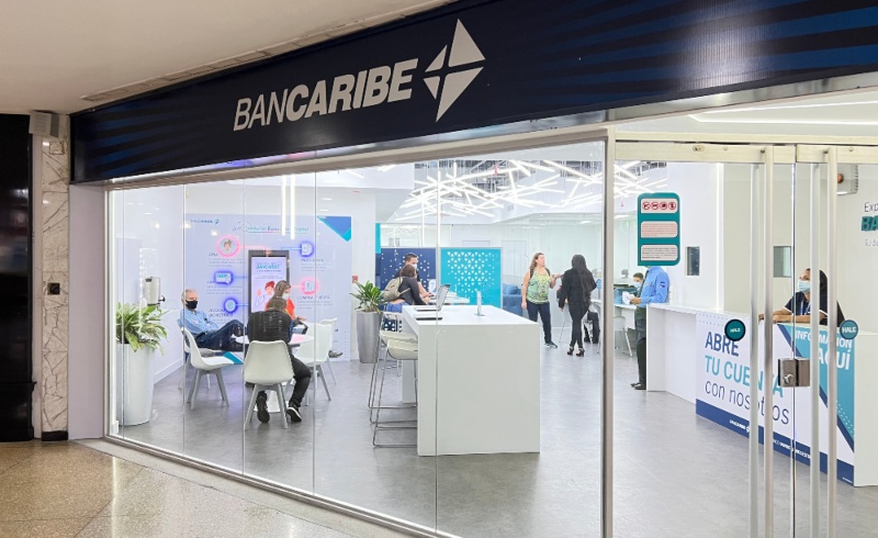 Bancaribe estrenó oficina digital en el CCCT