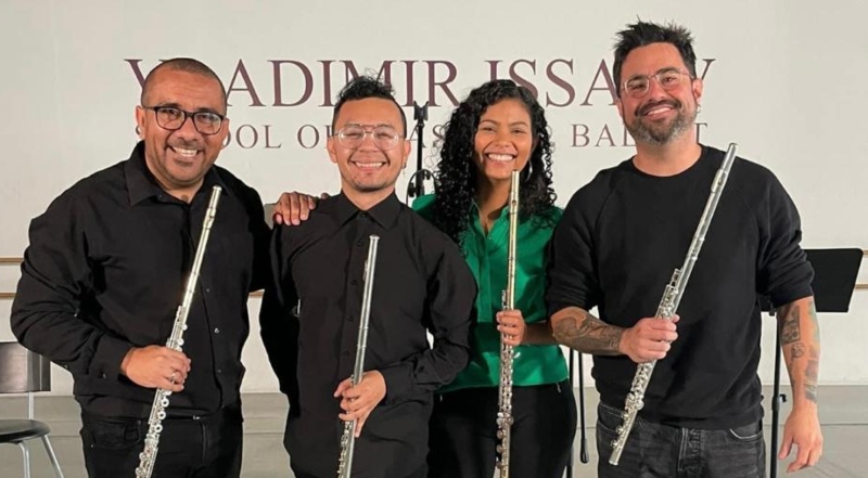 Fernando Fuenmayor rinde homenaje a Flautistas de Venezuela