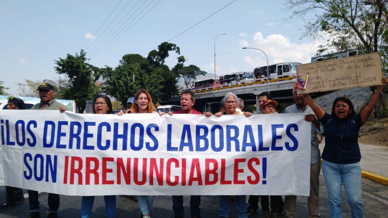Trabajadores de la UC denuncian que políticas económicas de Maduro los llevaron a la ruina