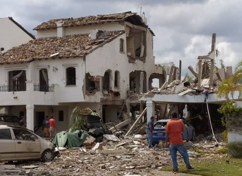 Explosión en Lechería dejó al menos cuatro heridos +VIDEO