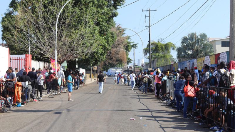 Venezolanos entre migrantes que piden asilo a México