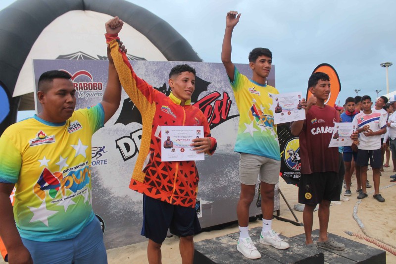 Carabobo lidera Campeonato Nacional de Lucha en Waikiki
