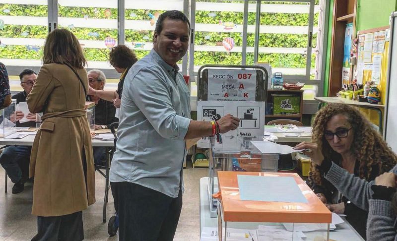 Español de origen venezolano triunfó en elecciones autonómicas