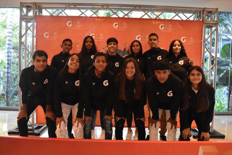 El equipo venezolano de Gatorade 5V5 viaja a Estambul