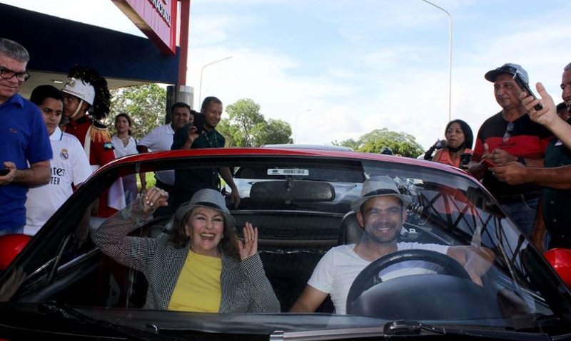 La emoción de Lupita Ferrer al volver a su natal Maracaibo tras 10 años +VIDEO