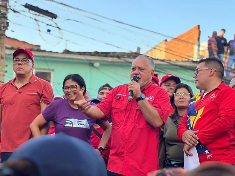 Diosdado Cabello a los inhabilitados: "No te vistas que no vas"+VIDEO