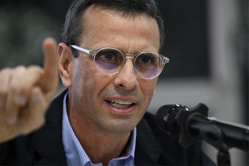 Capriles solicitó "reunión urgente" con candidatos a Primarias