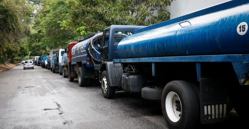 Caraqueños gastan más de 5 salarios mínimos para abastecerse de agua