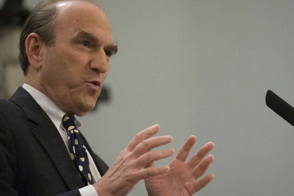 La alerta de Elliott Abrams sobre la inhabilitación de María Corina Machado