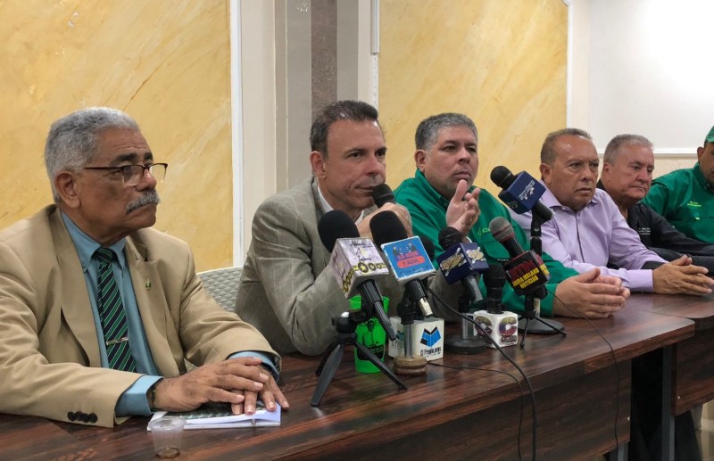 Roberto Enríquez: "Inhabilitando a María Corina pretenden inhabilitar la Primaria"