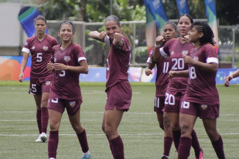 Vinotinto femenina goleó a Guatemala en los Centroamericanos y del Caribe