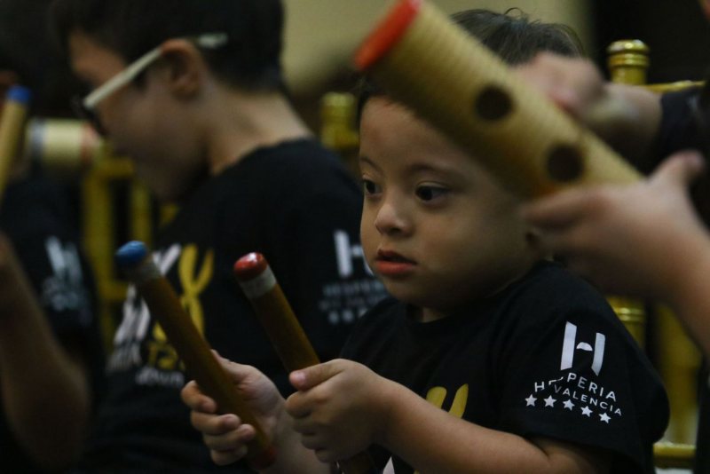 Niños con Síndrome de Down son formados por la Sinfónica de Carabobo