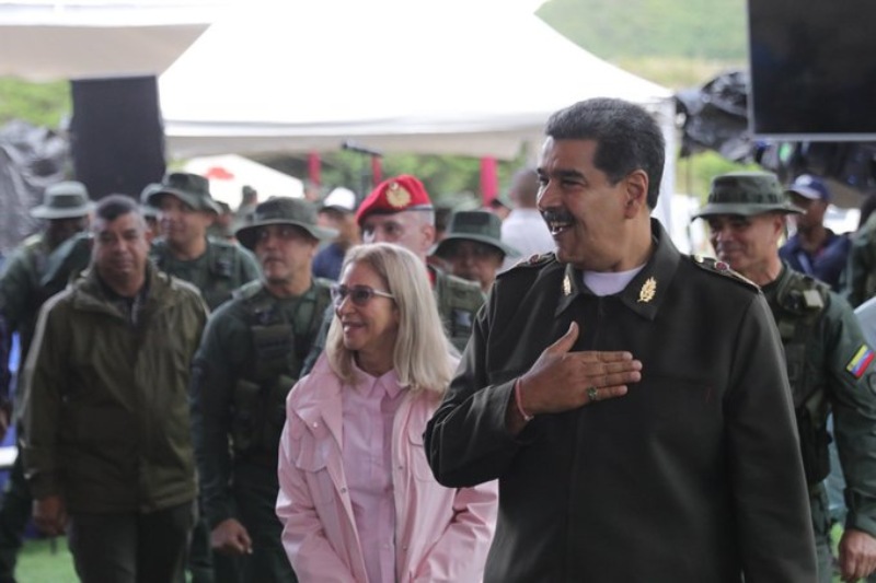 Maduro instó a la GNB a garantizar la paz territorial