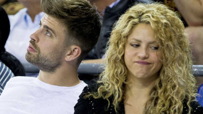 Shakira suavizó "Sesión 53" para evitar demandas de Piqué