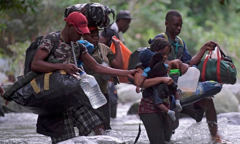 Panamá deportará a migrantes que crucen el Darién