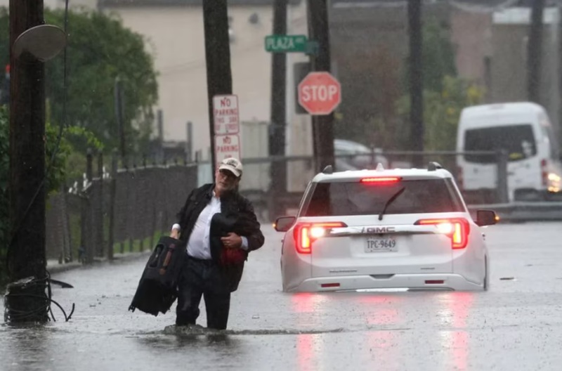 Nueva York en emergencia por fuertes lluvias e inundaciones +VIDEO