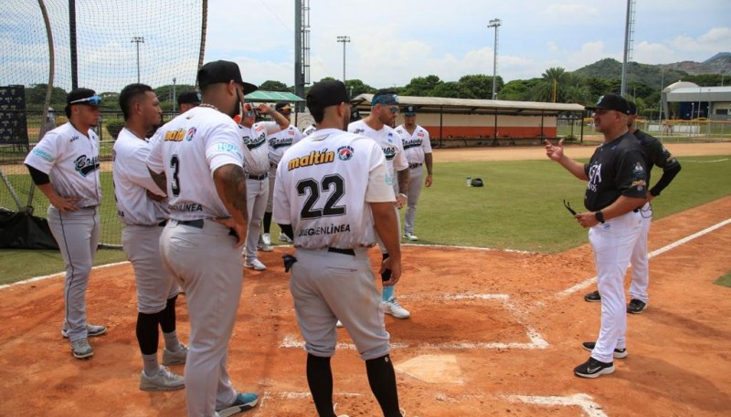 José Moreno: "Estoy orgulloso de dirigir a Bravos de Margarita"