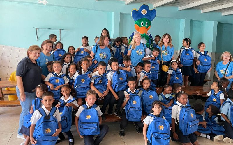 Fundación Magallanes entregó donativo a niños en Puerto Cabello
