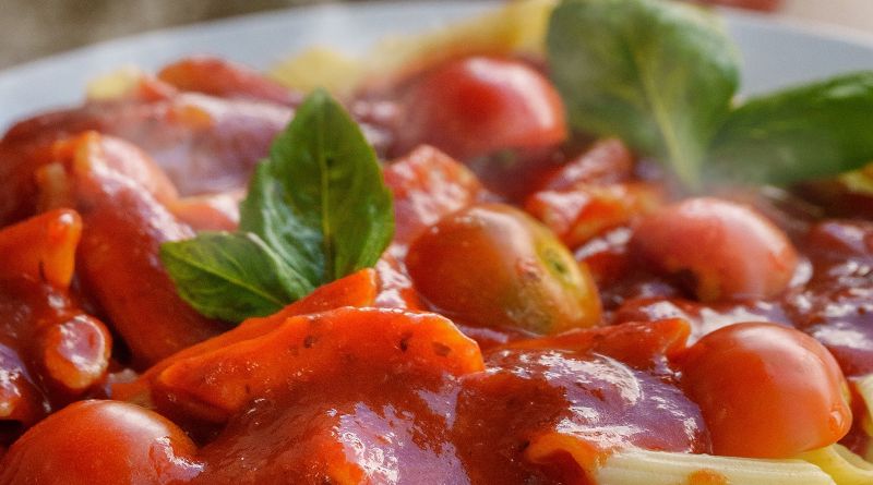 Descubre los raviolitos con salsa de tomate y albahaca de Frescarini