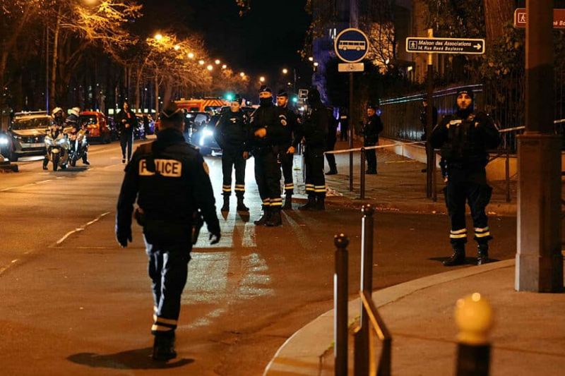 Un turista muerto y dos heridos por ataque terrorista en París