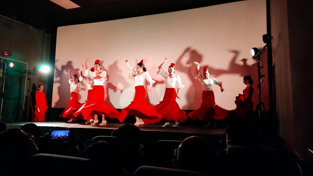 Navidad Flamenca de Al Compás Estudio cautivó a valencianos