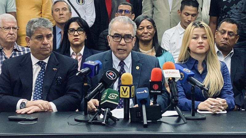 Martínez: "Necesitamos soluciones que no estén inhabilitadas" +VIDEO