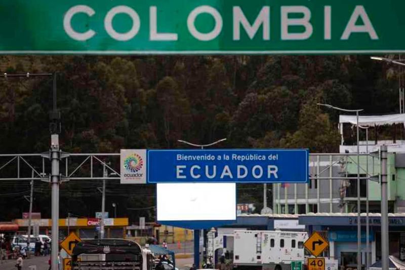 Ecuador exigirá antecedentes penales en fronteras con Perú y Colombia